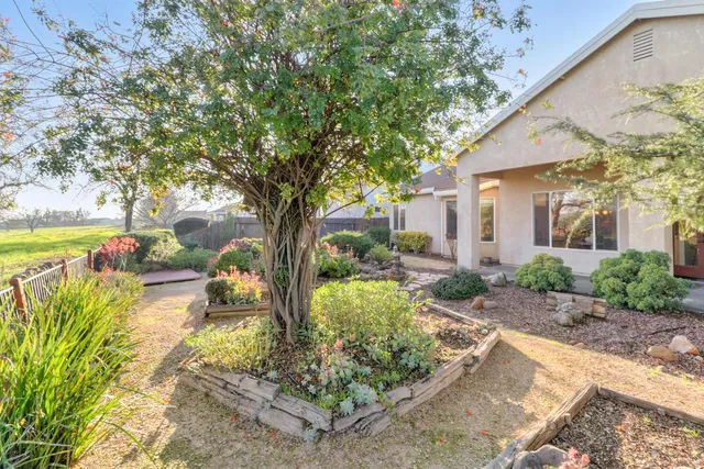 $715,000 | 4020 Silver Star Court, Rocklin, CA 95765