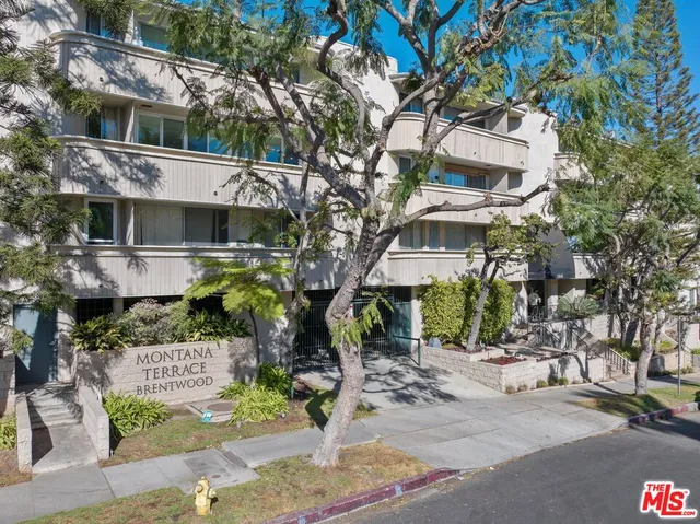 $669,000 | 11645 Montana Avenue, Unit 338, Los Angeles, CA 90049