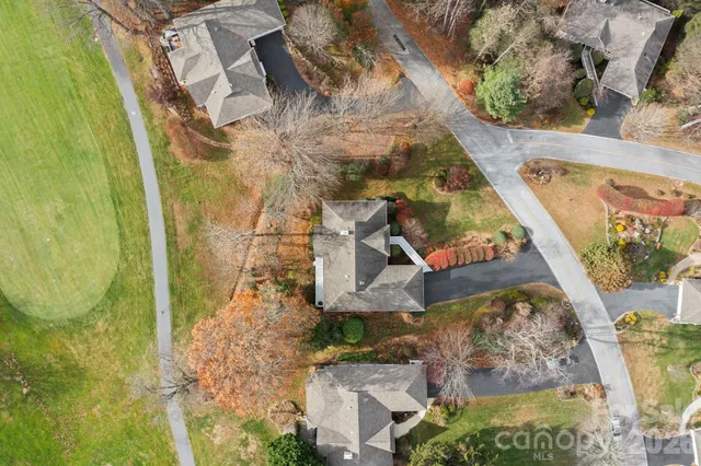 $720,000 | 122 Broadmoor Drive, Flat Rock, NC 28731