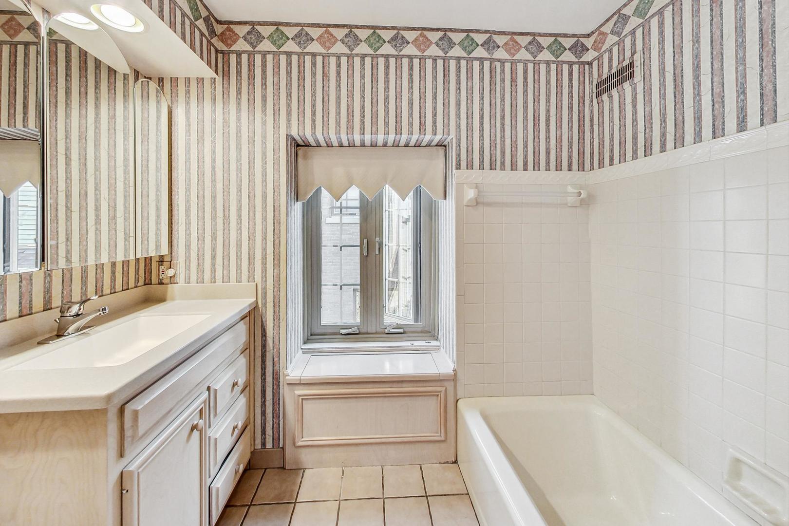 403 Audubon Road Riverside, IL 60546 - Photo 31 of 43