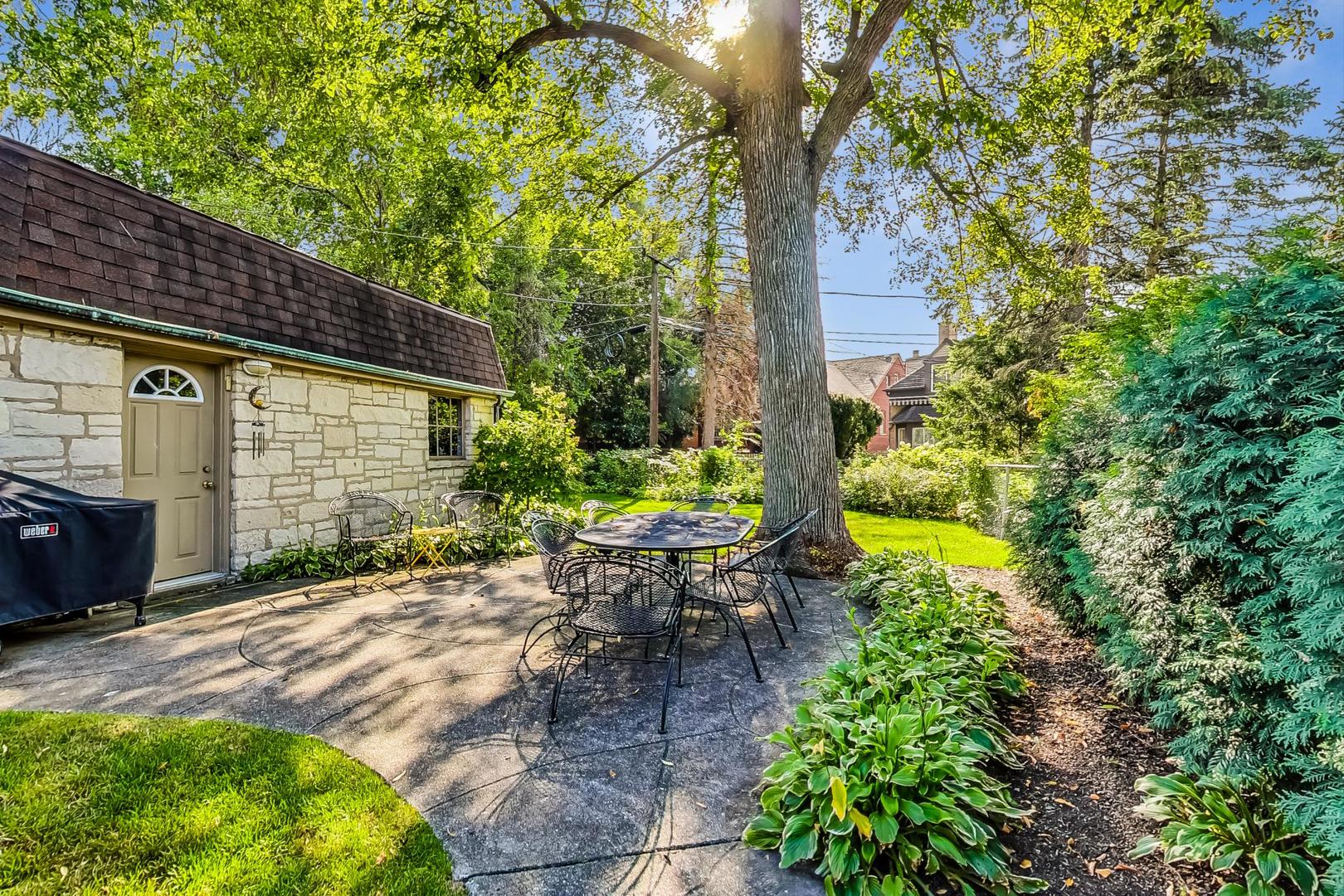 403 Audubon Road Riverside, IL 60546 - Photo 39 of 43