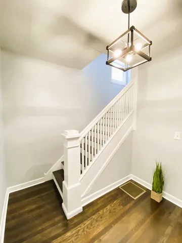 $429,000 | 949 North Lockwood Avenue, Chicago, IL 60651