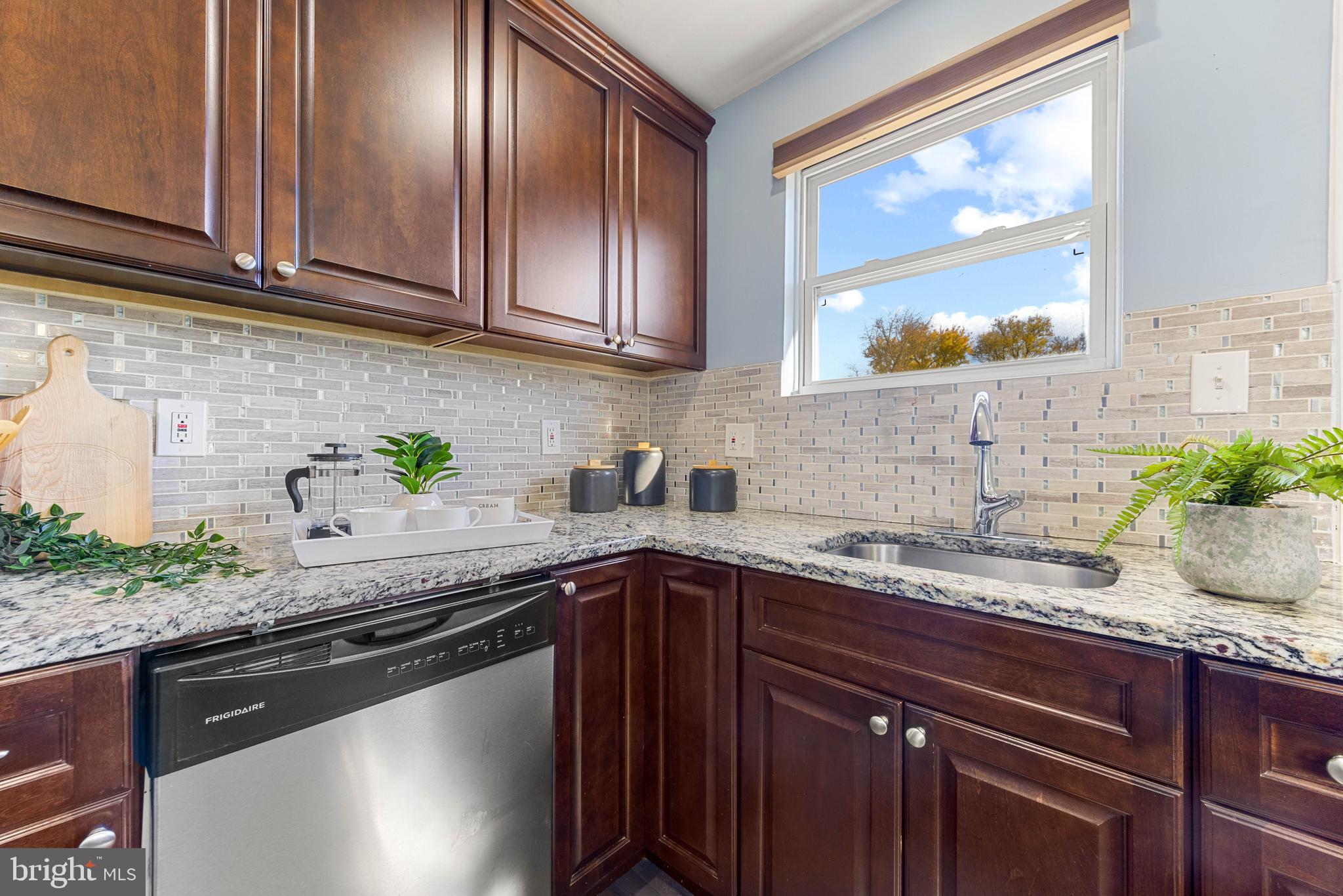 4608 Old Court Road Pikesville, MD 21208 - Photo 16 of 41