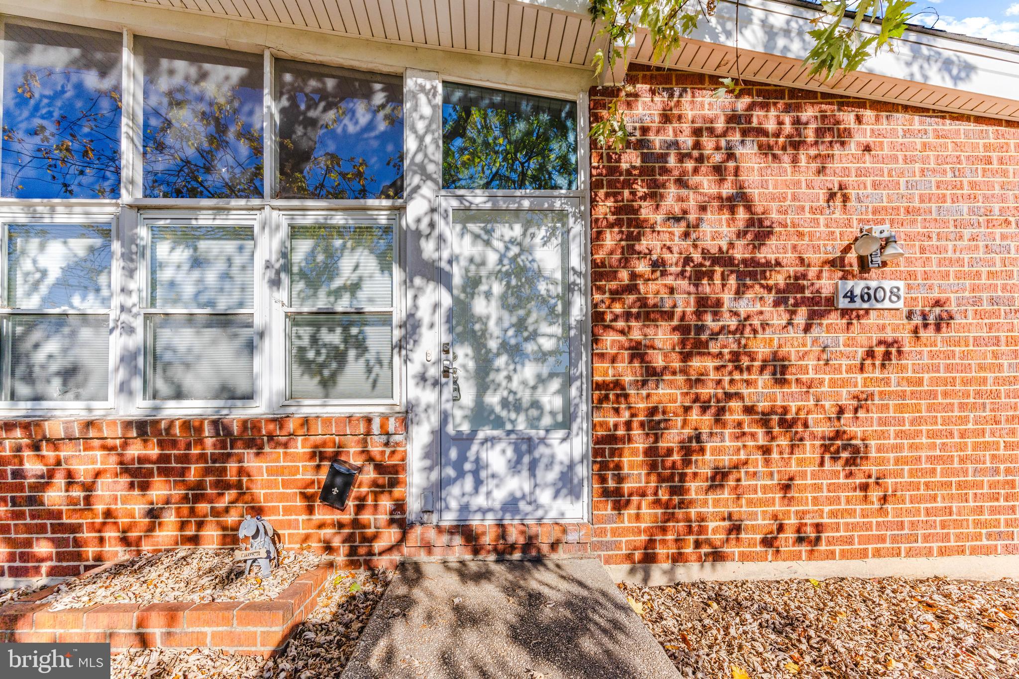 4608 Old Court Road Pikesville, MD 21208 - Photo 3 of 41