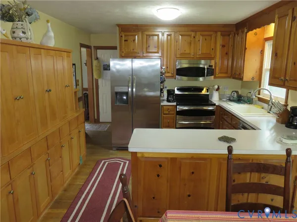 $349,900 | 310 Fairfield Lane, King William, VA 23086