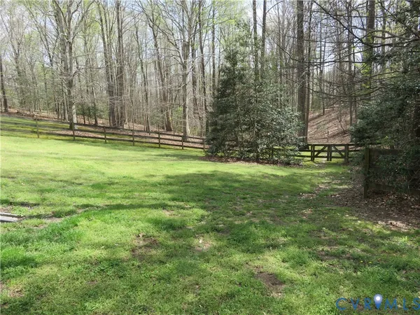 $349,900 | 310 Fairfield Lane, King William, VA 23086