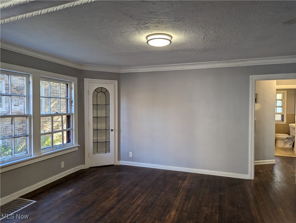 18518 Newell Road Beachwood, OH 44122 - Photo 5 of 24 1st Fl Dining Room