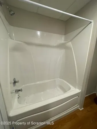 $1,250 | 1335 Lafayette Street, Unit 1, Scranton, PA 18504