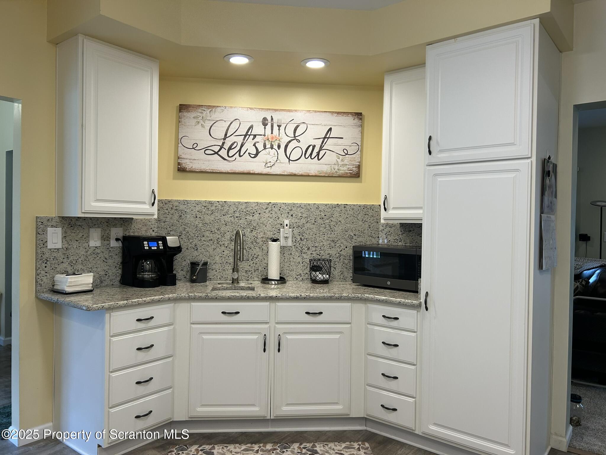 129 Campspear Road Factoryville, PA 18419 - Photo 19 of 58 Kitchen