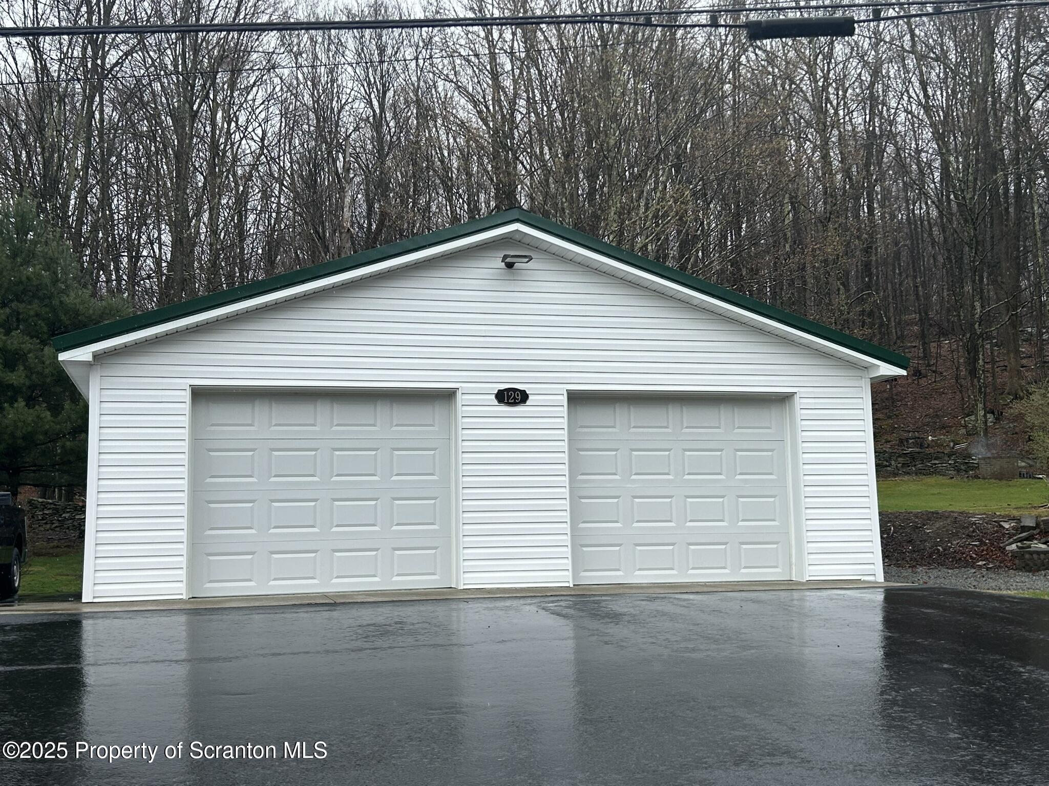 129 Campspear Road Factoryville, PA 18419 - Photo 7 of 58 garage