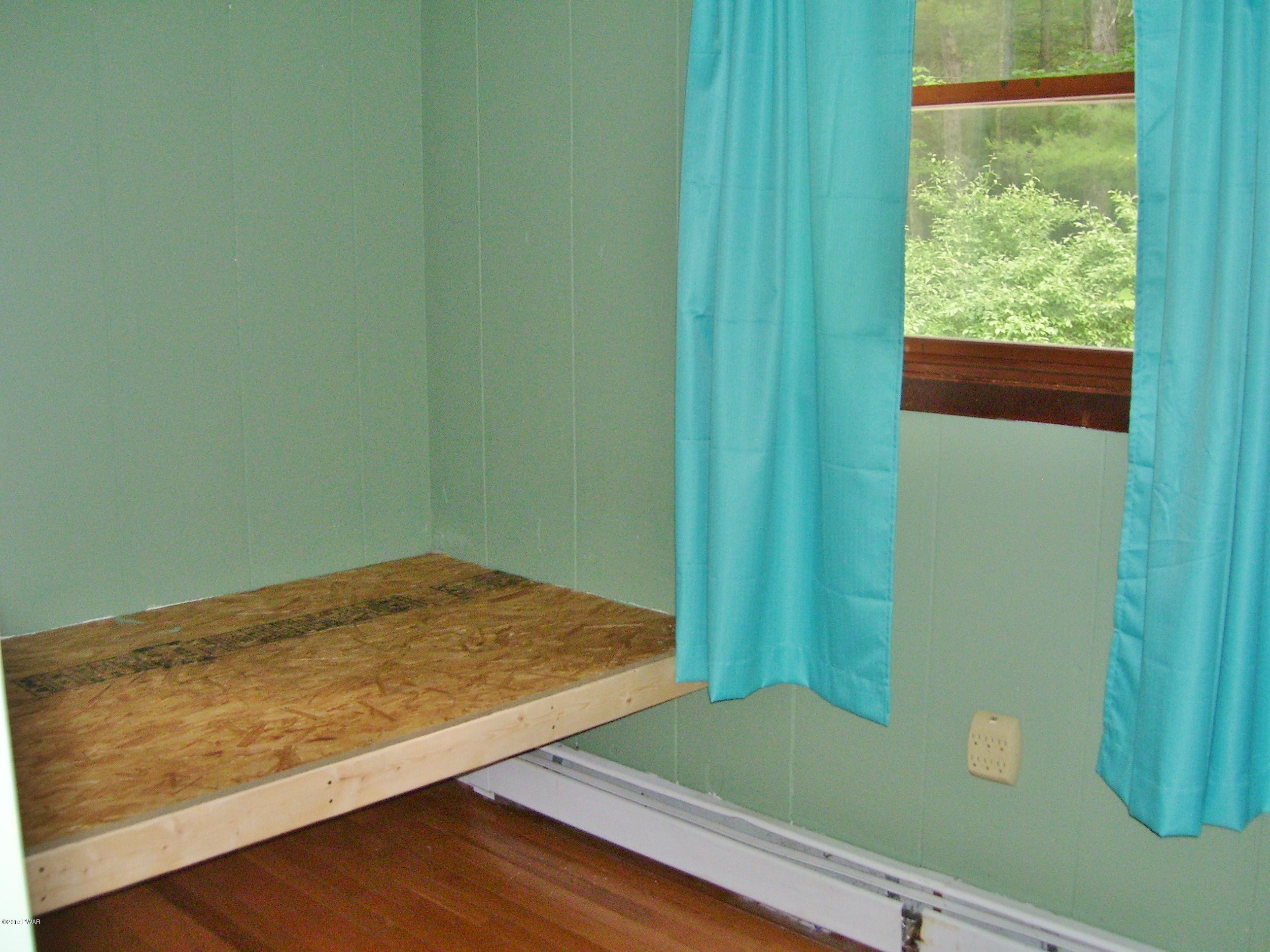 127 Mill Road Hawley, PA 18428 - Photo 15 of 21 Gallery Image 15