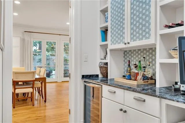 $1,350,000 | 225 Ridgewood Drive, Metairie, LA 70005