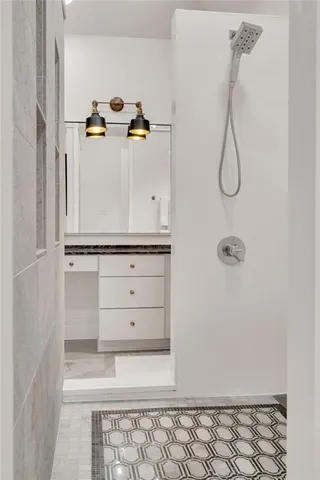 $1,350,000 | 225 Ridgewood Drive, Metairie, LA 70005