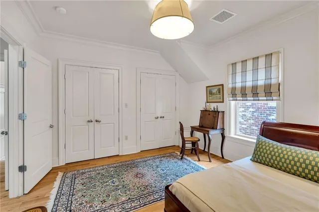 $1,350,000 | 225 Ridgewood Drive, Metairie, LA 70005