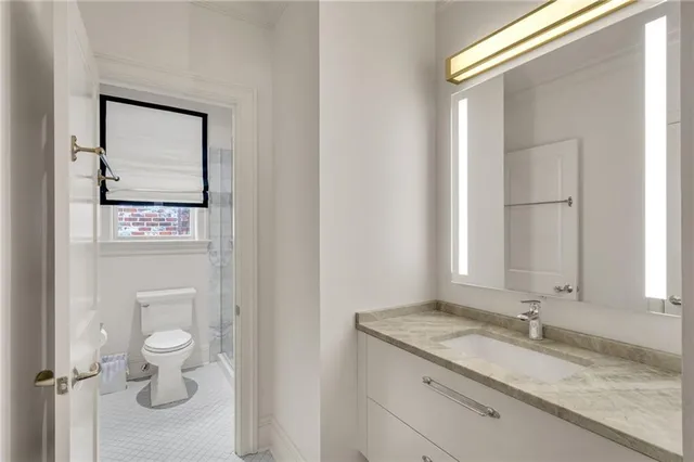 $1,350,000 | 225 Ridgewood Drive, Metairie, LA 70005