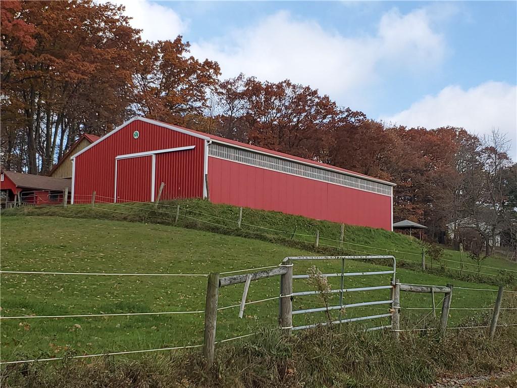 265 Piper Gross Road Latrobe, PA 15650 - Photo 2 of 15 Gallery Image 2