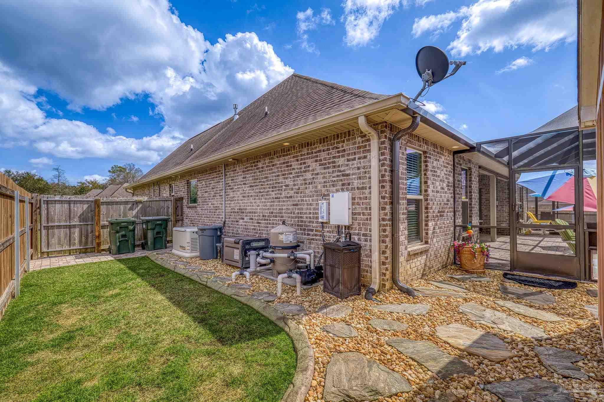 2129 Eagles Rdg Cove Cantonment, FL 32533 - Photo 57 of 66