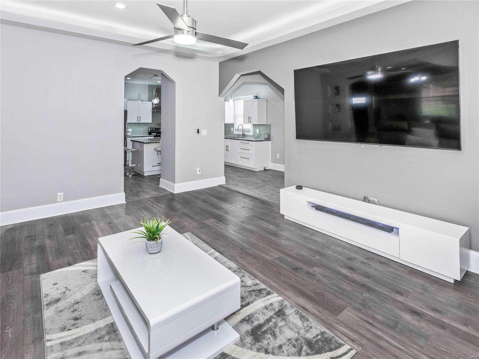714 St Louis Road Collinsville, IL 62234 - Photo 16 of 49 Gallery Image 16