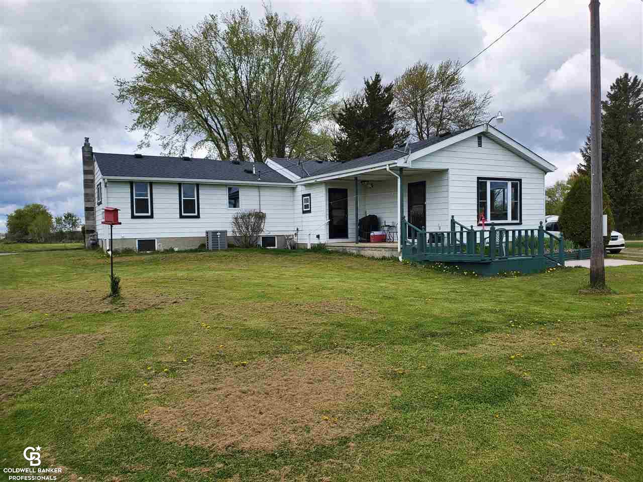 5370 State Road Fort Gratiot, MI 48059 - Photo 11 of 21