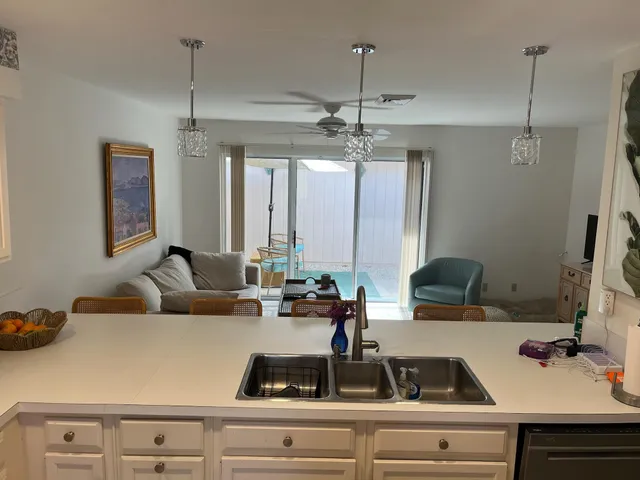 $8,500 | 17020 Bay Street, Jupiter, FL 33477