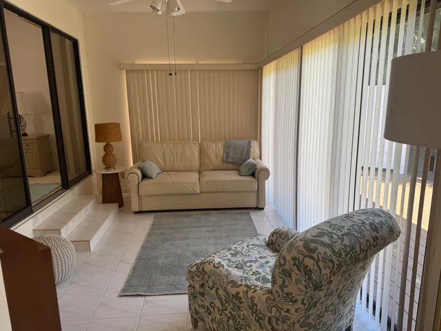 $8,500 | 17020 Bay Street, Jupiter, FL 33477