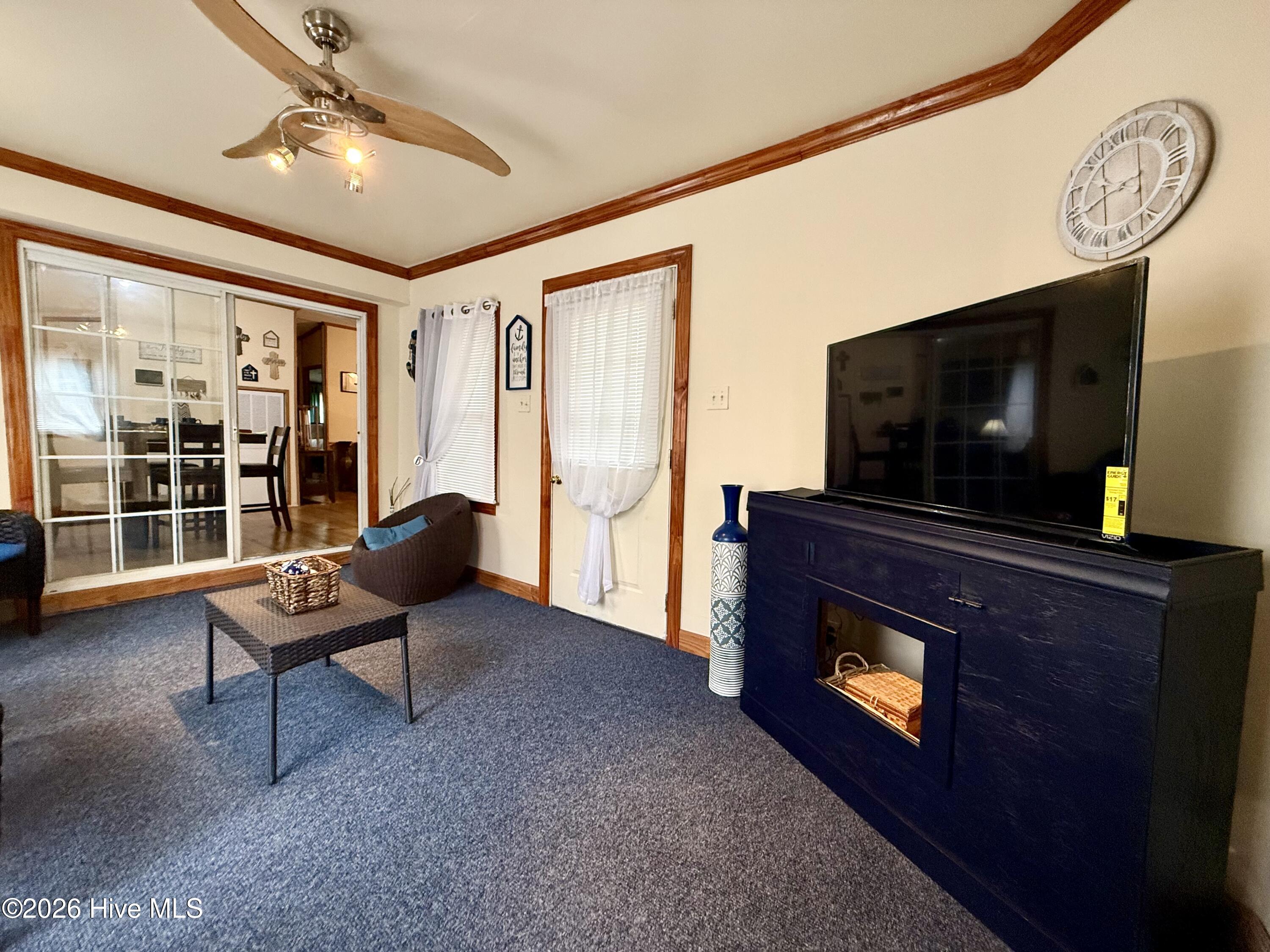 102 Belcher Road Williamston, NC 27892 - Photo 32 of 64 Sunroom