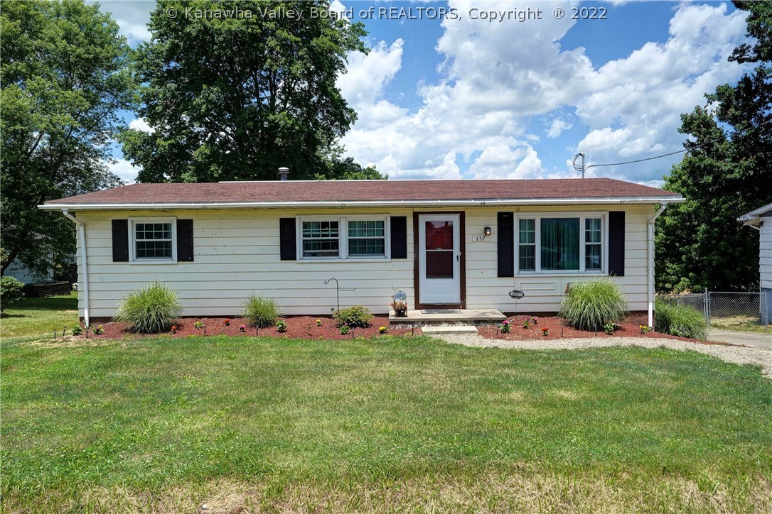 157 Hedrick Road Scott Depot, WV 25560 - Photo 1 of 30 Gallery Image 1