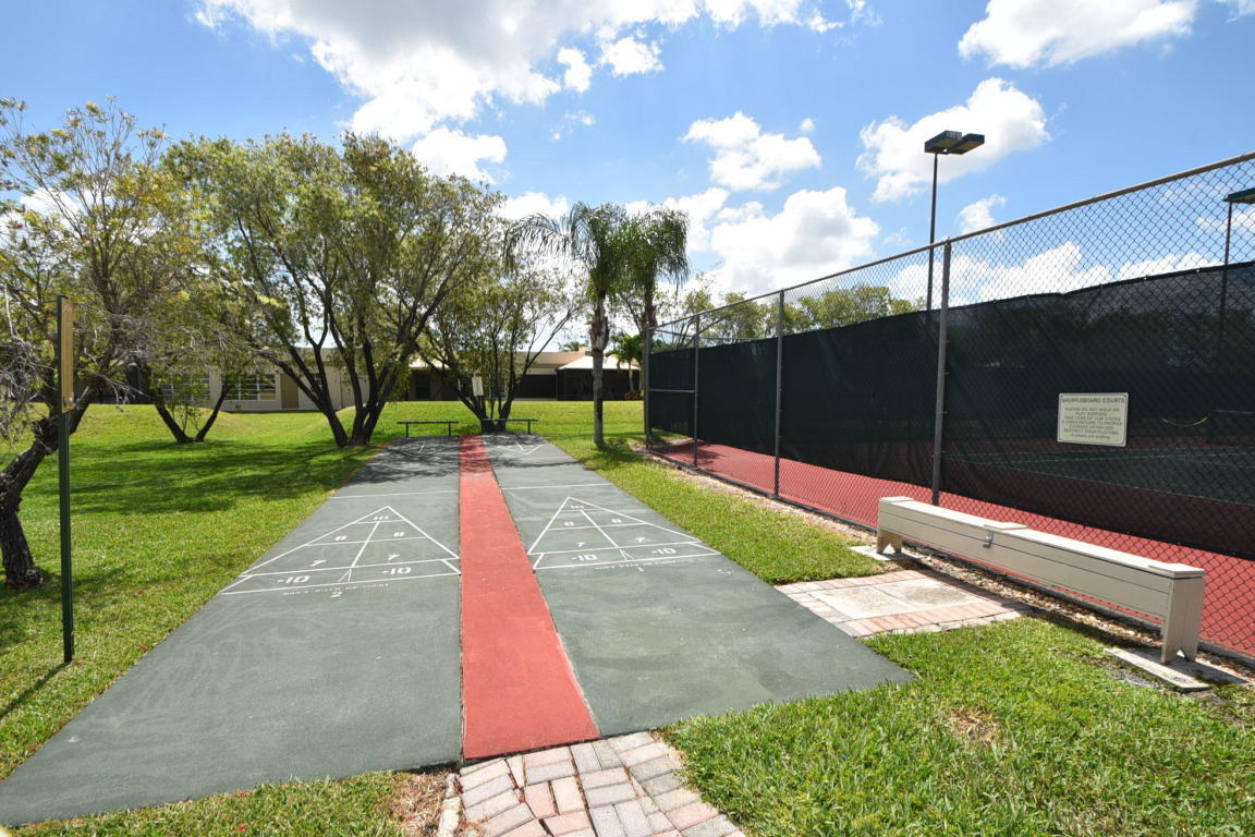 9184 Flynn Circle, Unit 5 Boca Raton, FL 33496 - Photo 28 of 28 shuffle