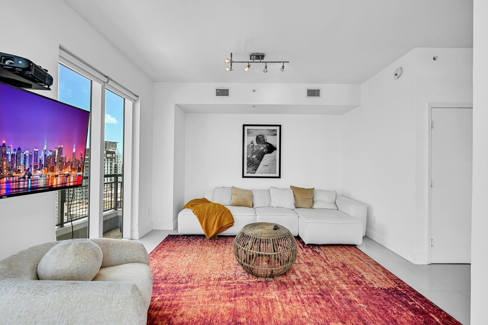 60 Southwest 13th Street, Unit 4013 Miami, FL 33130 - Photo 11 of 37 Photo 11