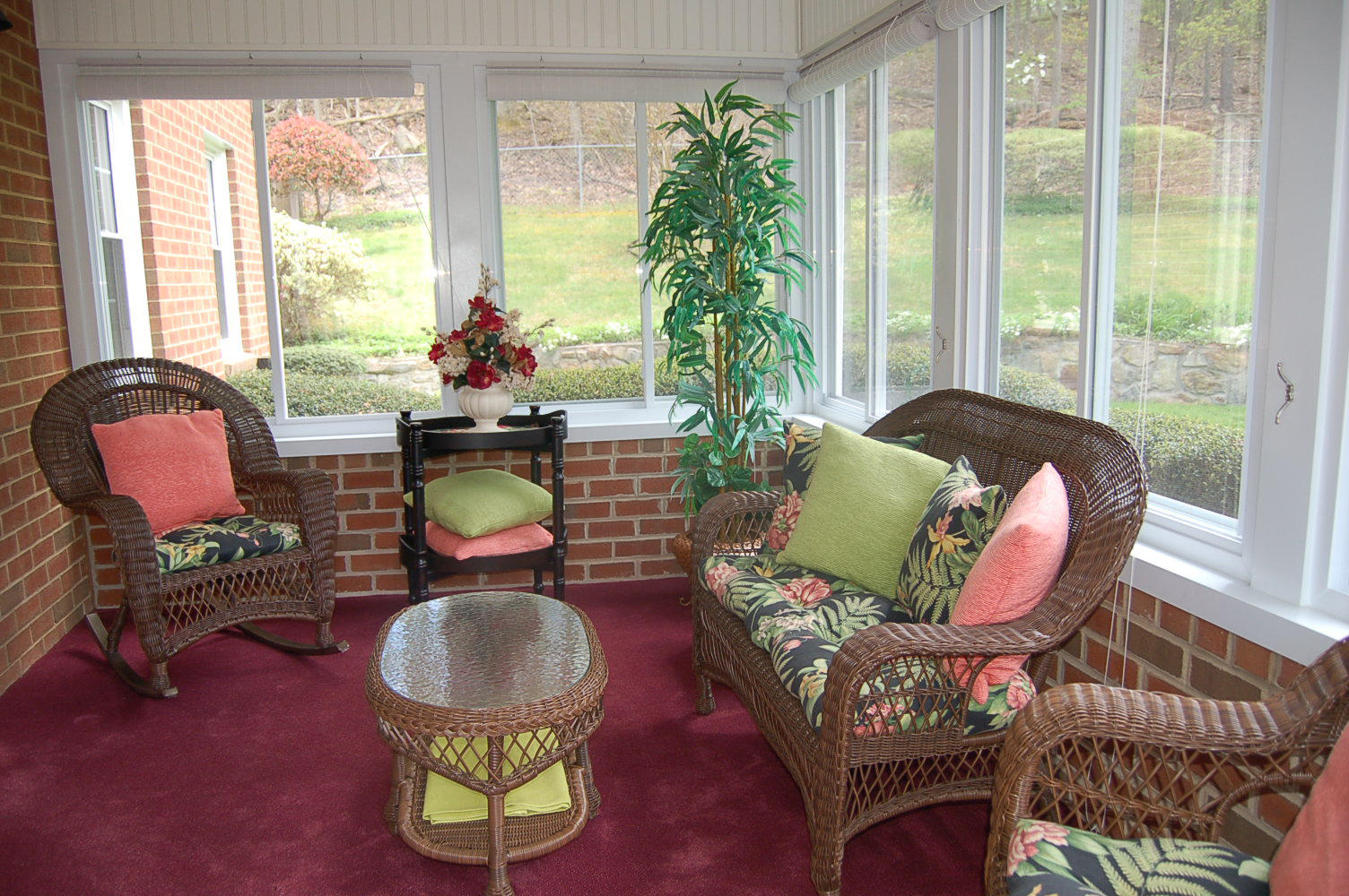 52 Ridgeview Road Blue Ridge, VA 24064 - Photo 24 of 46 a living room with furniture and a potted plant