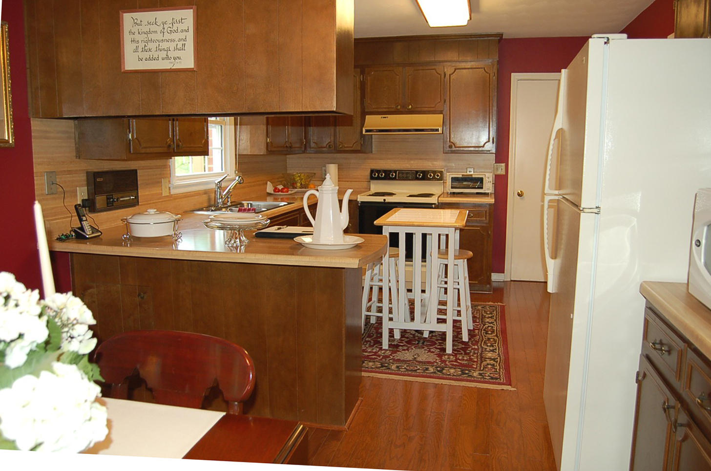 52 Ridgeview Road Blue Ridge, VA 24064 - Photo 7 of 46 a kitchen with a sink and cabinets