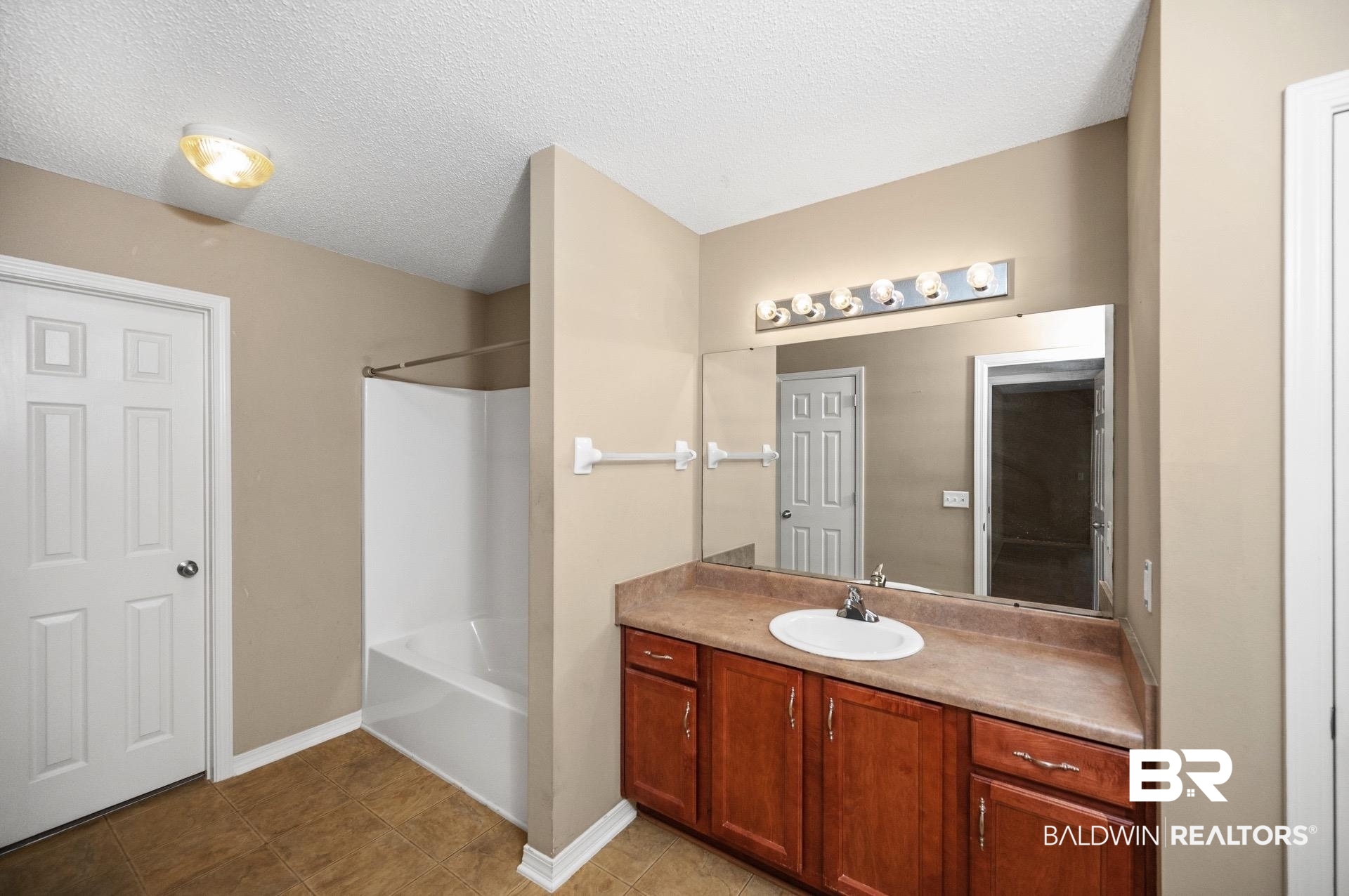 1000 Amazon Drive Foley, AL 36535 - Photo 15 of 25