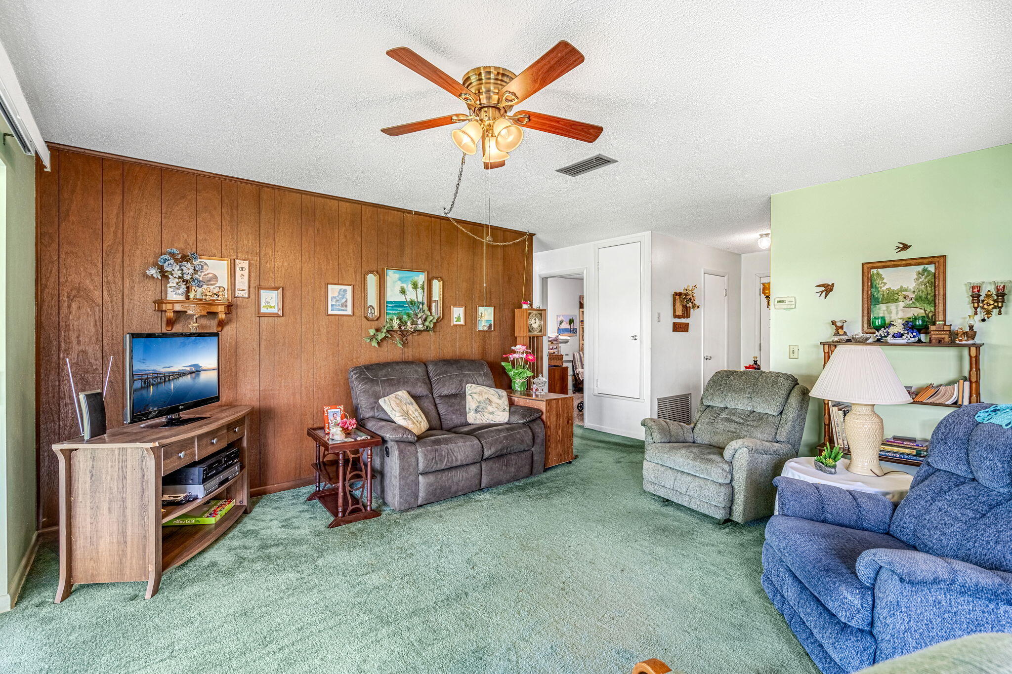 1094 Basque Drive Rockledge, FL 32955 - Photo 15 of 36 12-web-or-mls-DSC03355-HDR