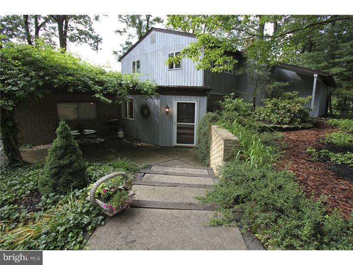 2027 North Ridge Road Perkasie, PA 18944 - Photo 23 of 24 Exterior Side
