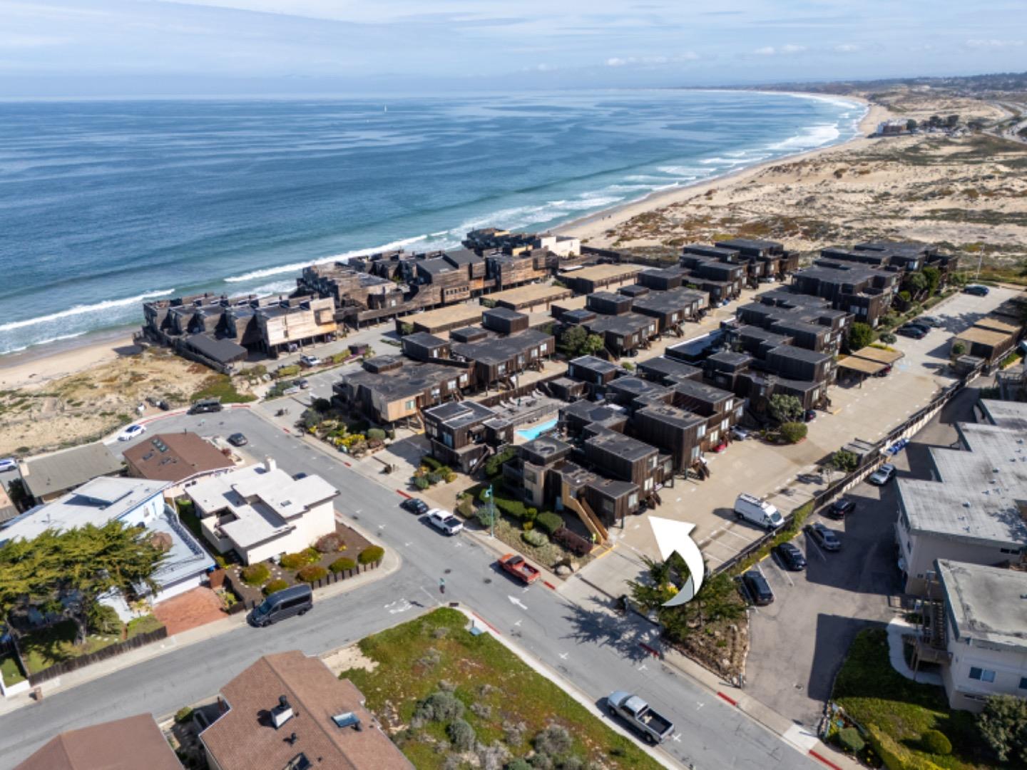 125 Surf Way, Unit 343 Monterey, CA 93940 - Photo 2 of 33