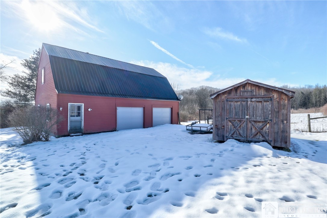 3331 Strunk Road Ellicott, NY 14701 - Photo 3 of 48