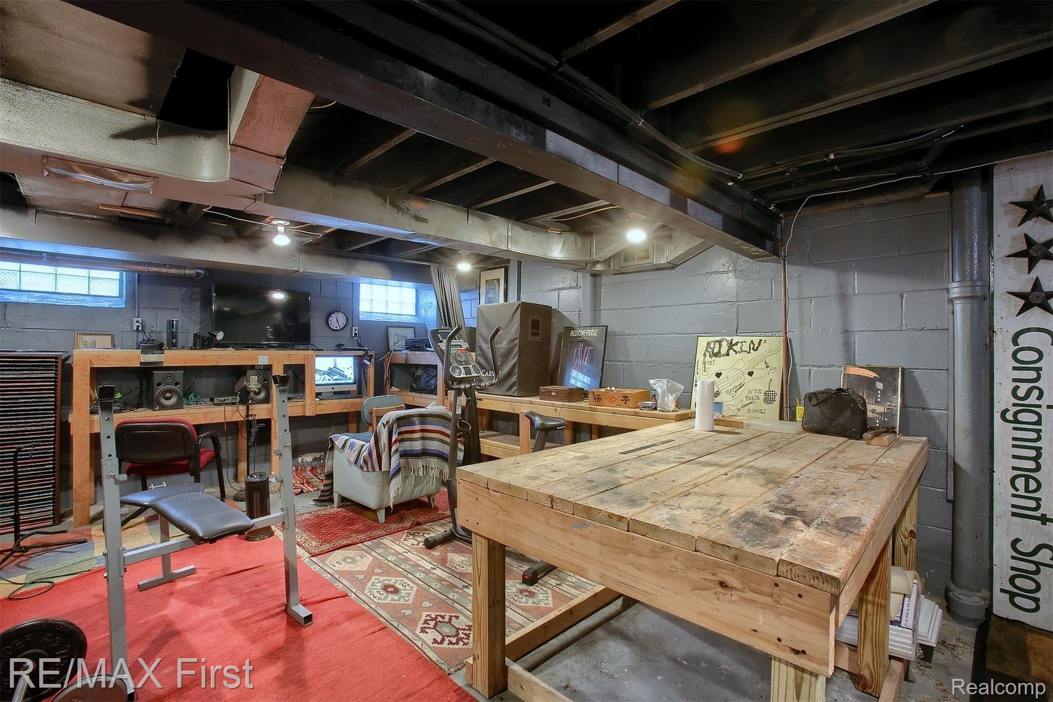 5959 Harvard Road Detroit, MI 48224 - Photo 21 of 28 21-Lower-Level.jpg