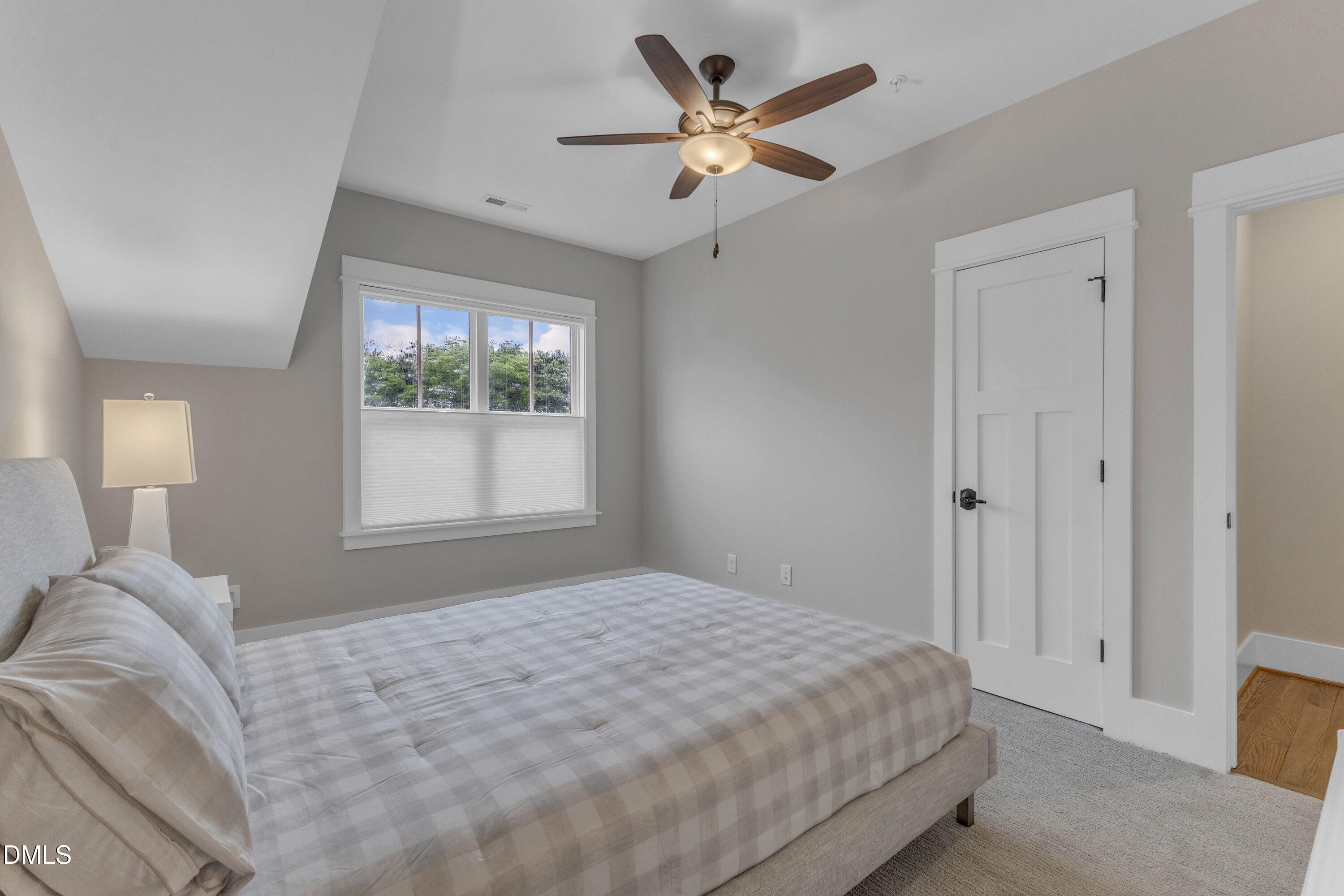 501 Hamilton Cottage Way Raleigh, NC 27605 - Photo 27 of 39 52-511 Hamilton Cottage-27
