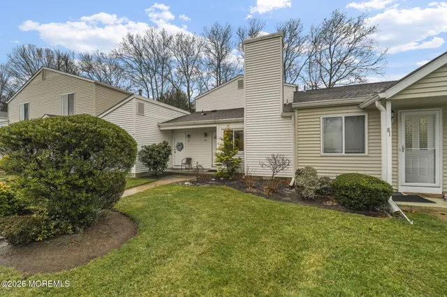 $3,300 | 83 Greenwood Drive, Freehold, NJ 07728