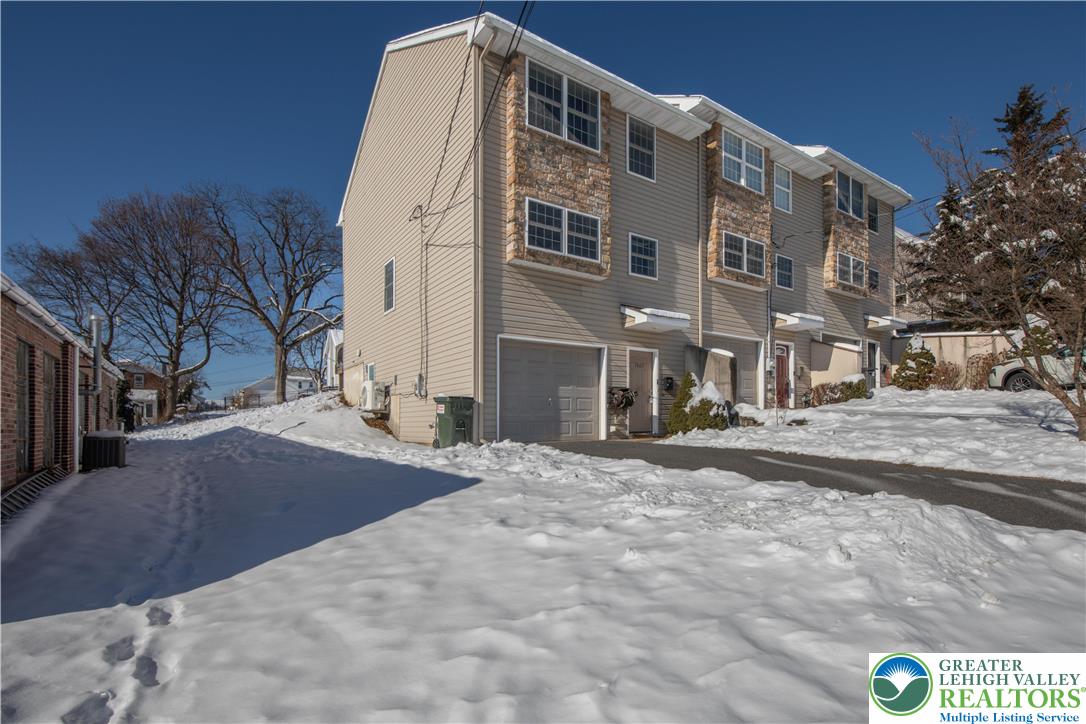 1507 High Street Bethlehem, PA 18018 - Photo 2 of 38