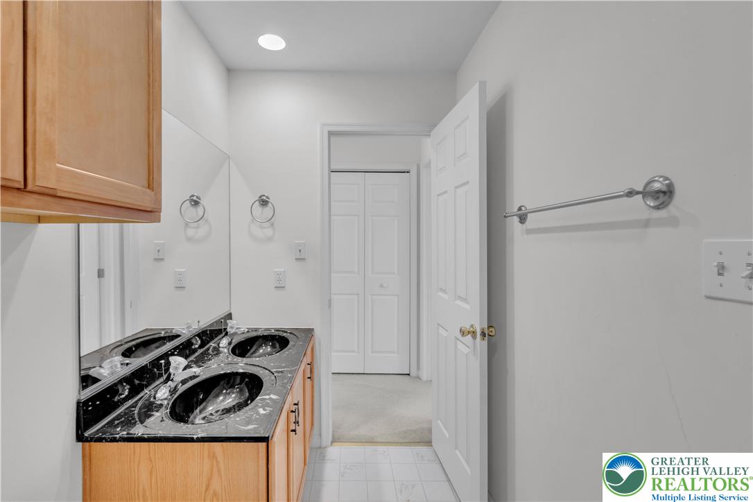 1507 High Street Bethlehem, PA 18018 - Photo 23 of 38