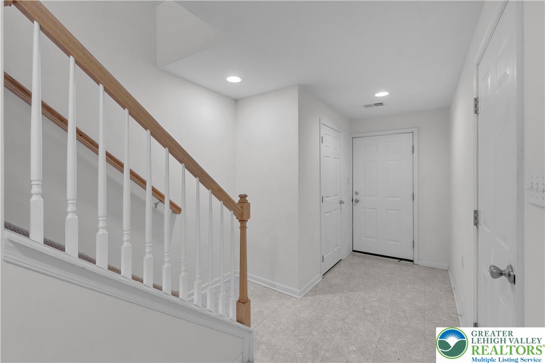 1507 High Street Bethlehem, PA 18018 - Photo 27 of 38