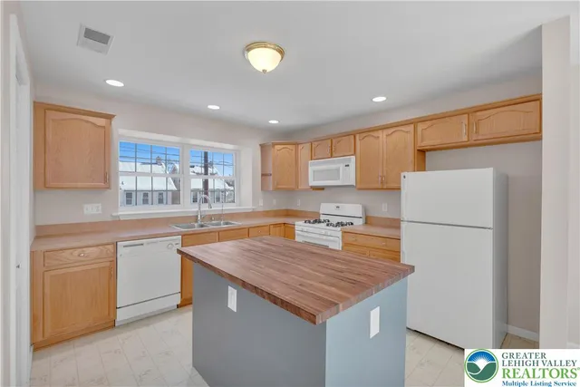 $325,000 | 1507 High Street, Bethlehem, PA 18018