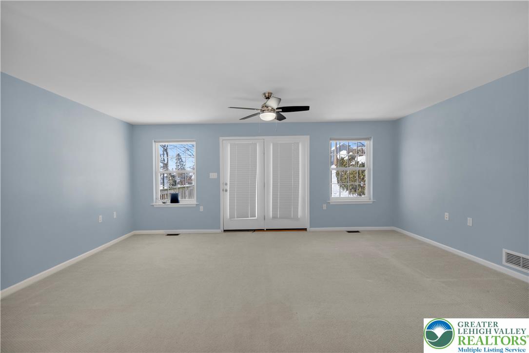 1507 High Street Bethlehem, PA 18018 - Photo 9 of 38