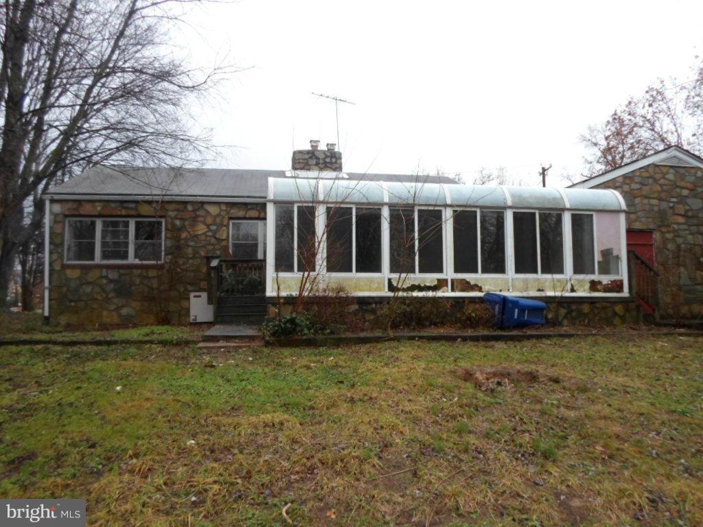 4000 Buckman Road Alexandria, VA 22309 - Photo 17 of 17 Exterior (Rear)