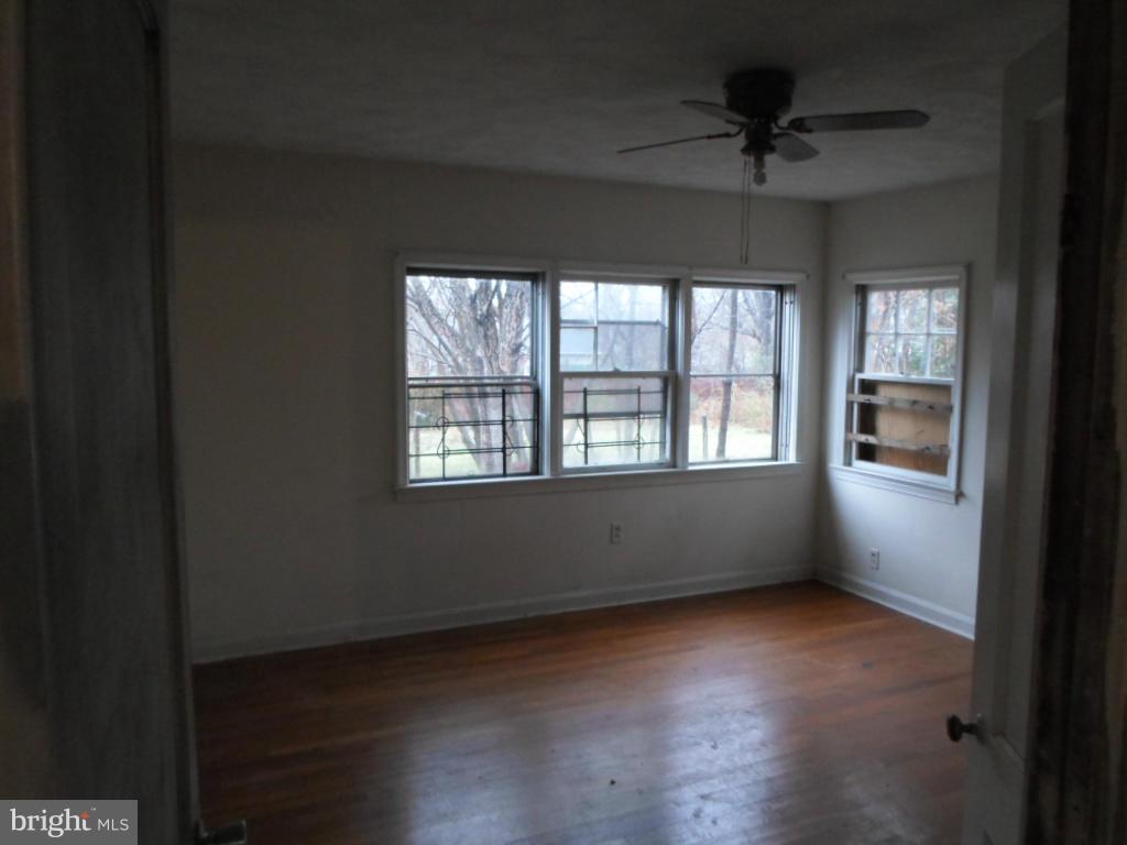 4000 Buckman Road Alexandria, VA 22309 - Photo 8 of 17 Bedroom