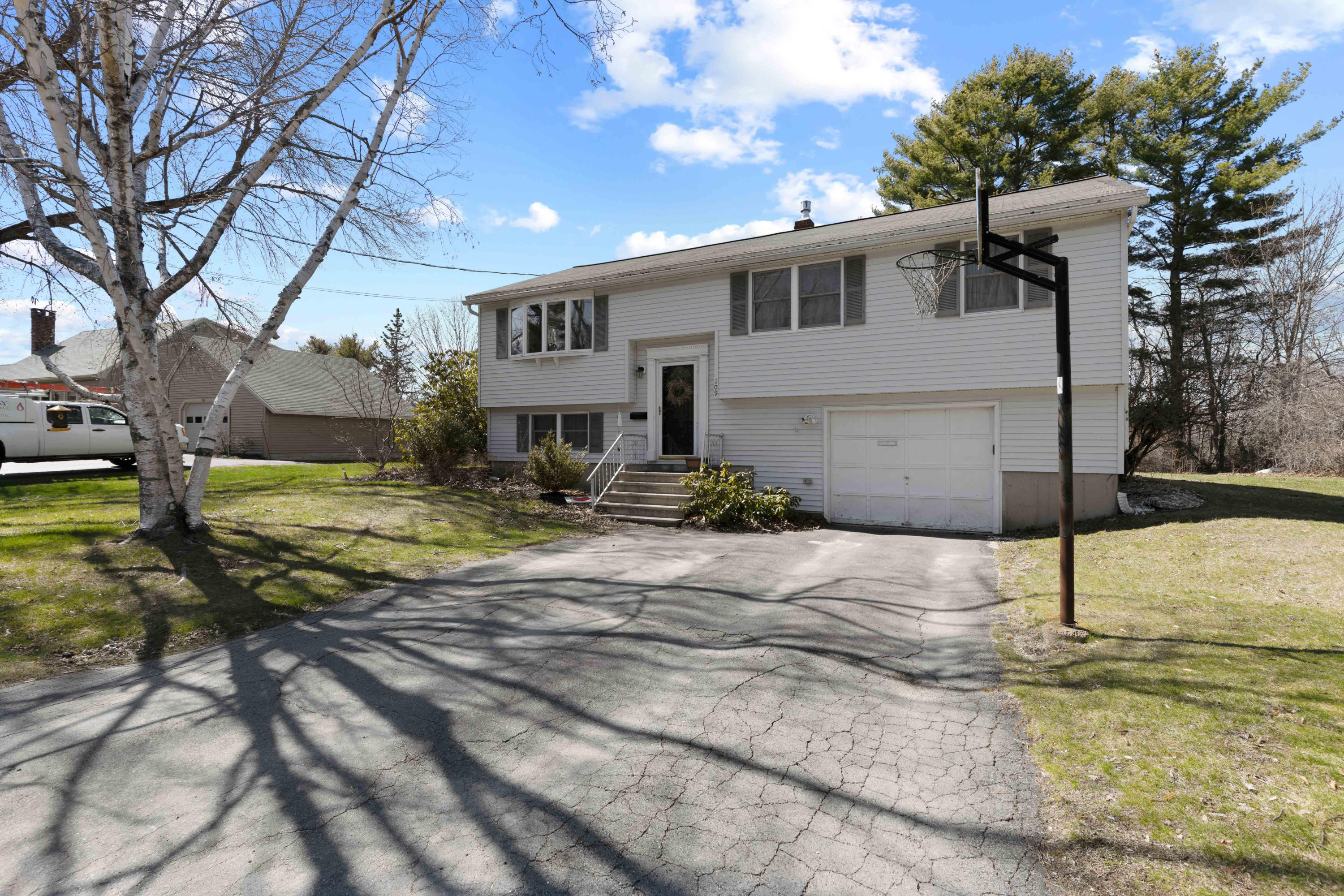 109 Rand Road Yarmouth, ME 04096 - Photo 3 of 30 109 Rand Road Yarmouth - 026