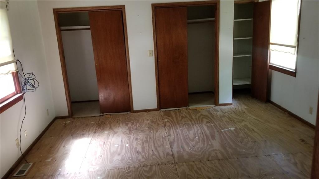 3166 Chapel Road Anderson, IN 46012 - Photo 5 of 7 Gallery Image 5