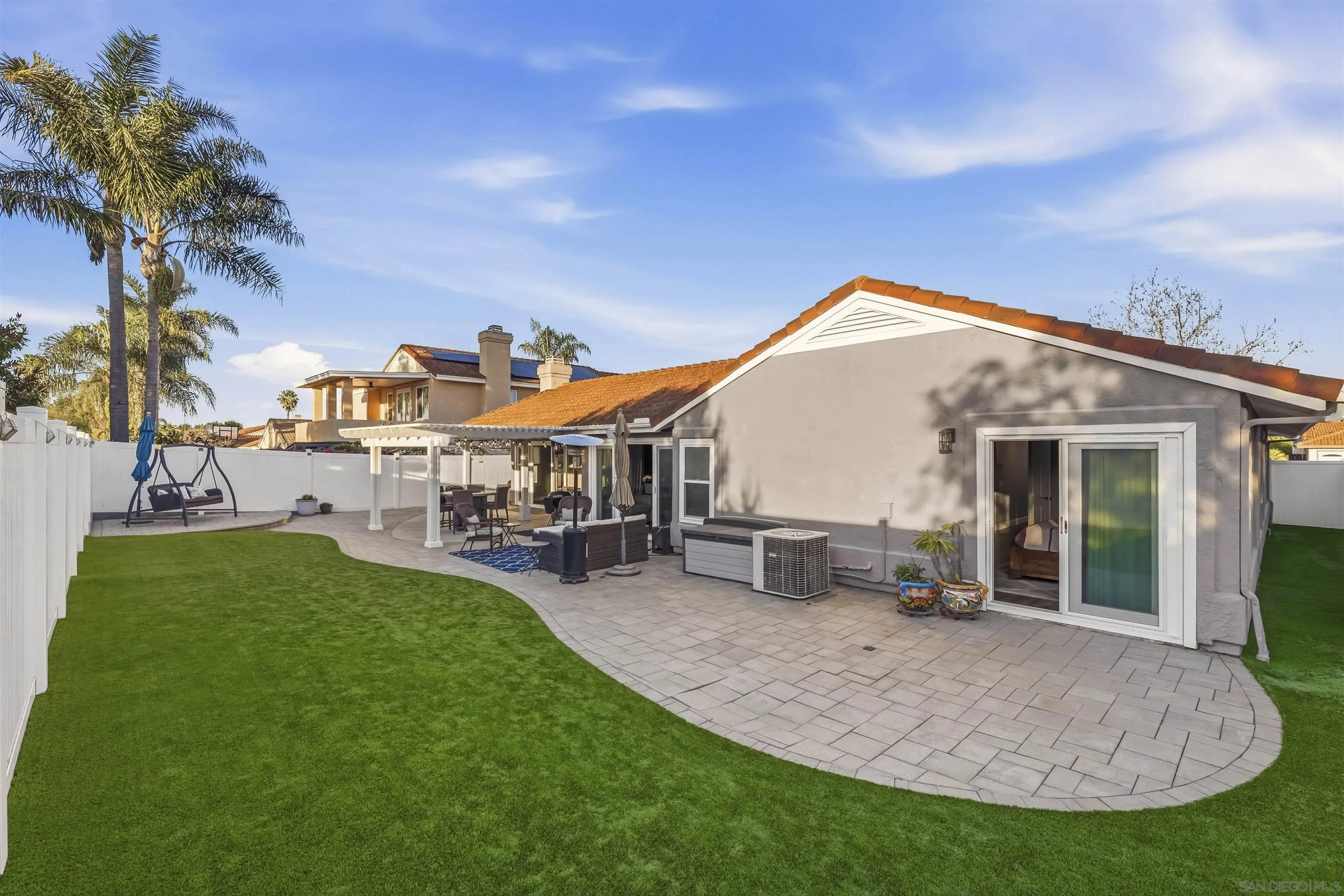 849 Muirfield Drive Oceanside, CA 92058 - Photo 13 of 33