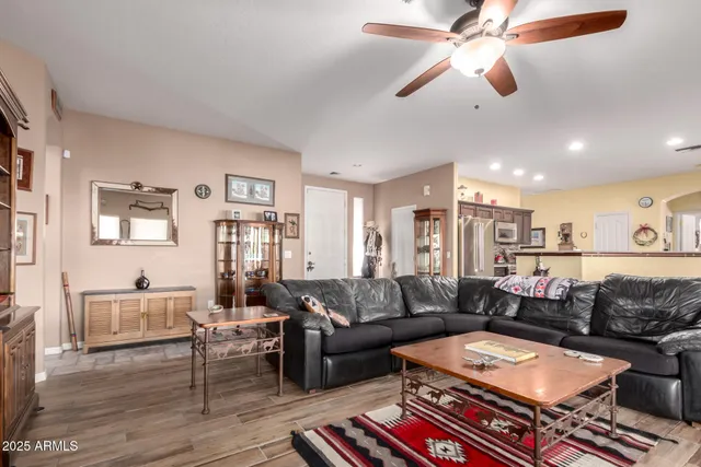 $798,900 | 931 Echo Circle, Apache Junction, AZ 85119